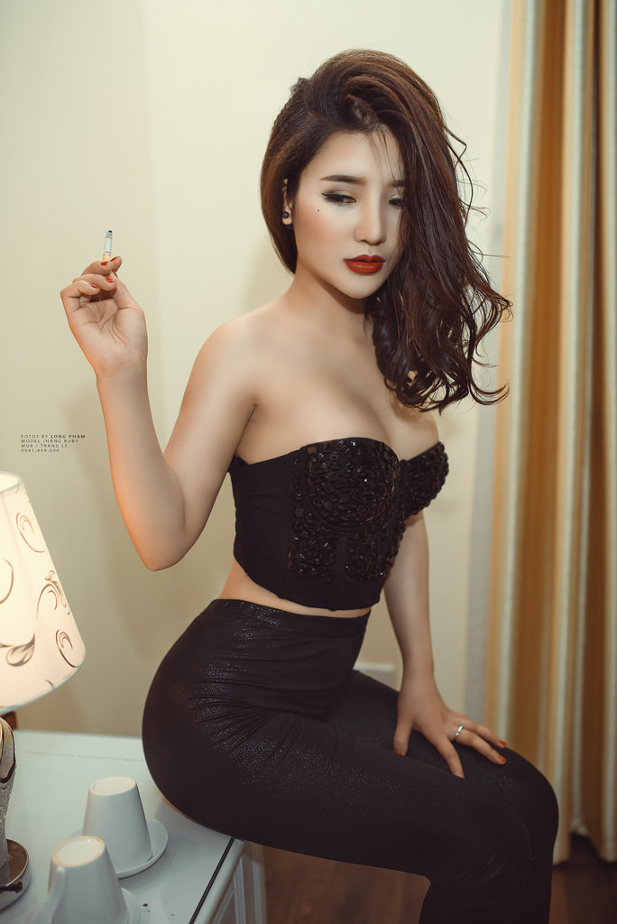 墮落的女律師在線觀看